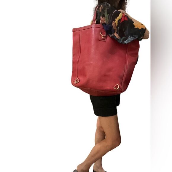 Gucci dark red d-ring large Abbey tote bag - Picture 13 of 16